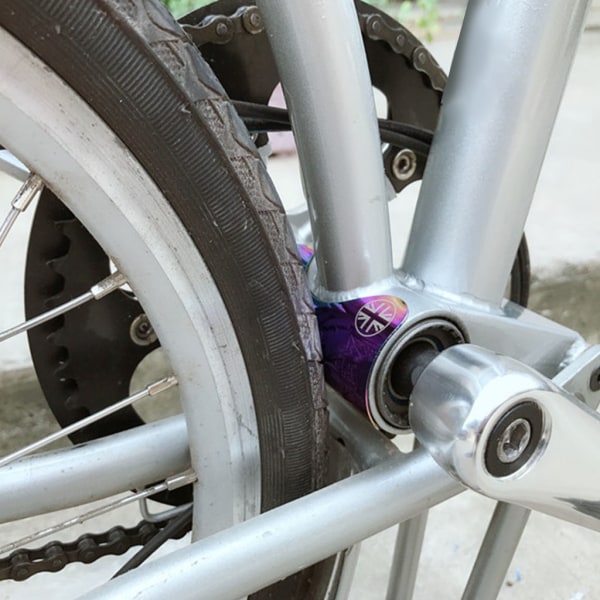 Cykelramsskydd i aluminiumlegering klistermärke Vikbar cykel bottenfäste klistermärke Skyddskåpa Cover för skydd Red
