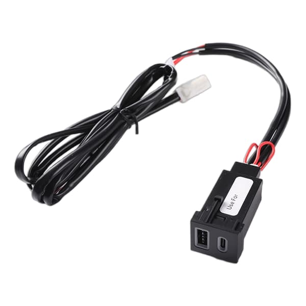 Billaddare med dubbla portar stöder PD QC3.0-teknik Enkel installation