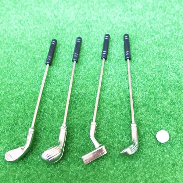 1/12 Realistisk Dukkehus Golfsæt Køller og Bolde til Udendørs Scenevisning