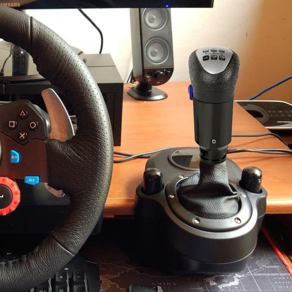 USB H-controller til lastbiloplevelse understøtter flere gear-designs