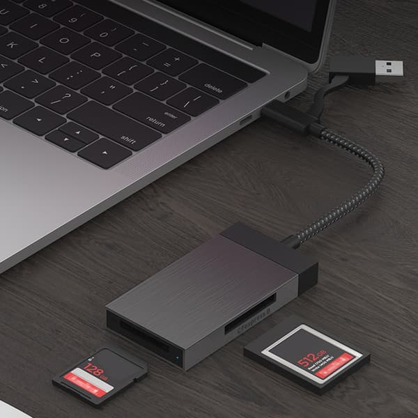 Multifunktionel Cfe B-kortlæser USB 3.1 til hurtig filoverførsel