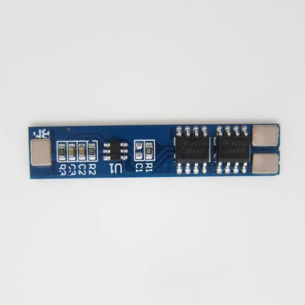 Batterilading for beskyttelseskortmodul Lader 7.4V 8.4V Modul 2S 5A 1865