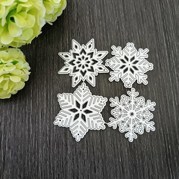 4 st/set Snöflingor Stansar Schablonblad Stansmallar Präglingsform