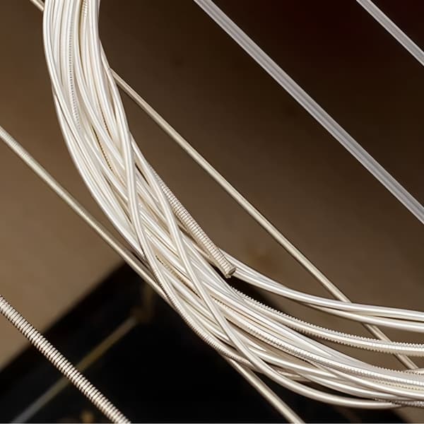Klassisk gitarr nylonsträngar 2-delat set inkluderar verktyg för strängbyte