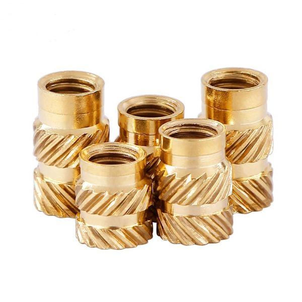 Lätta att använda set Essential 2-6 mm gängade insatsmutter Praktiska muttrar