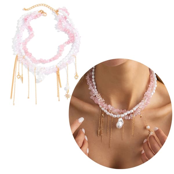 Flicka Rosa Sten Statement Halsband Prydd Med Pärlor Och Flödande Tofsar