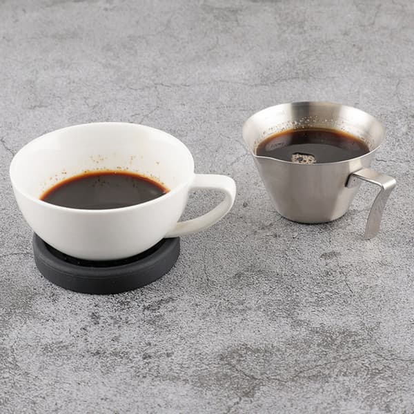 Ergonomisk håndtak kaffedispenser med tut og lettleste mål