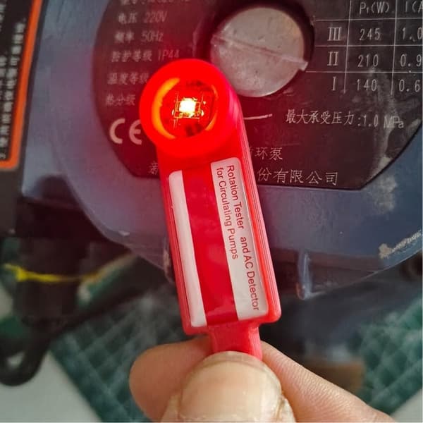 Multifunktionelt spoleprøveinstrument til nøjagtig evaluering af pumper og ventiler