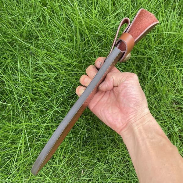 Tilpasningsdygtigt læderbladetui passer til blade med 5,5 cm bredeste punkt