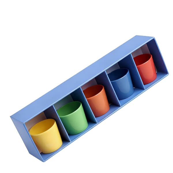 Hyggelig plastkopp-paringslek for å lære barn hukommelse og kognisjon