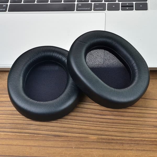 Svampfylld öronkudde i proteinläder för ROG Pelta-headset