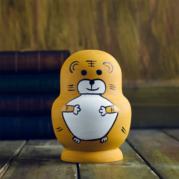 Handgjorda samlarobjekt ryska \"Nesting Dolls\" 10-lagers trä Matryoshka-set leksak