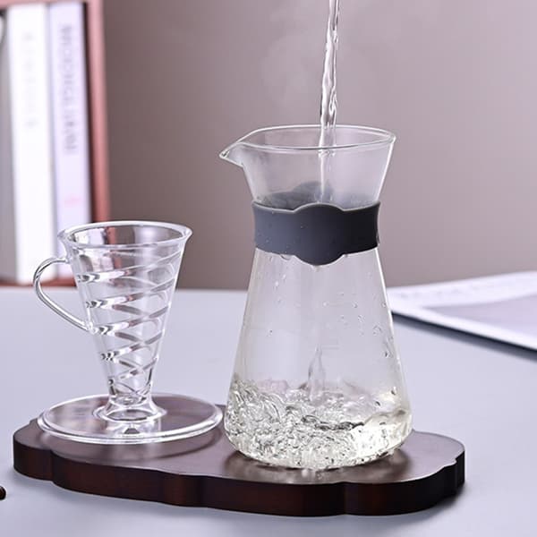 Professionell Kaffedroppskon V-stil Klar Kök Bryggutrustning