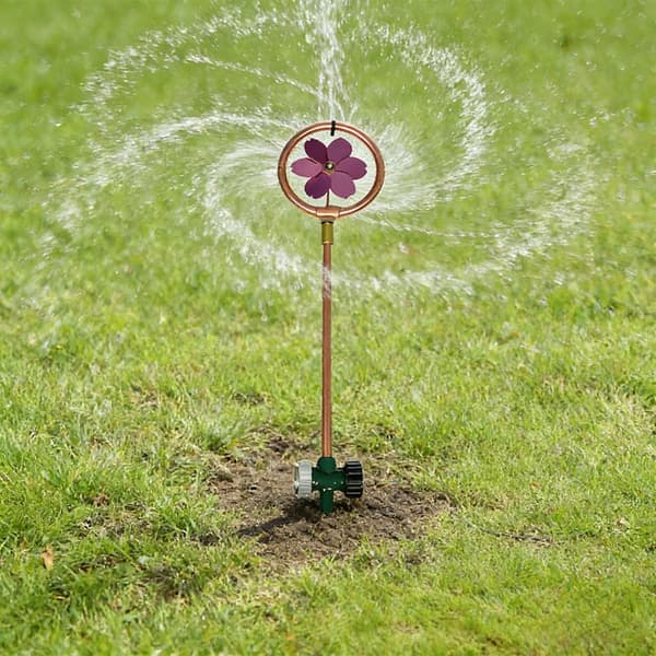 Enkel installasjon sprinklerhode for jevn vannfordeling utendørs