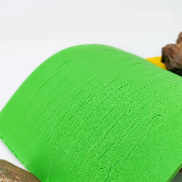 Kroppsark i insektstil for fluebinding, sett med 3 ark