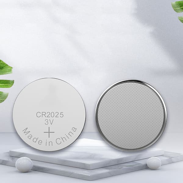 3V CR2025 Knappcellebatteri som gir stabil strøm til elektronikk
