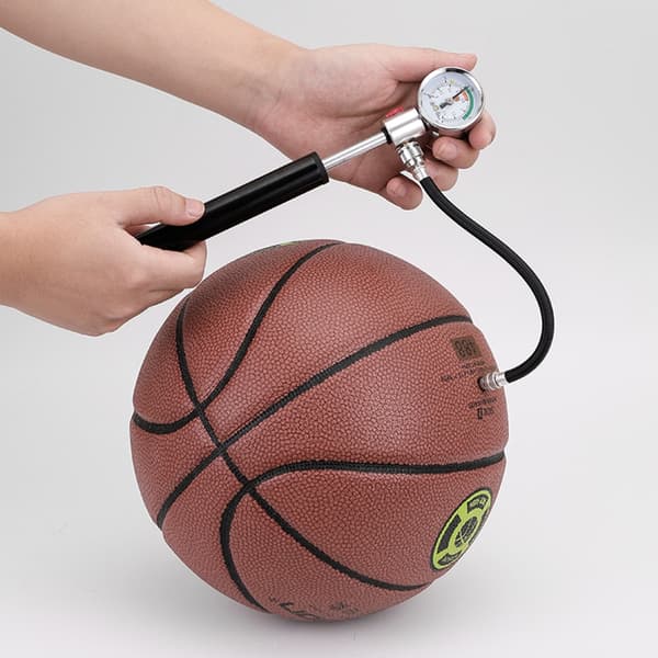 Rammonterad Cykelpump Cykeldäckpump Mini Handpump med Tryckmätare