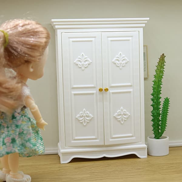 Miniatyrgarderobsmodellfigur för 1:12 dockhus sovrumsscendekoration