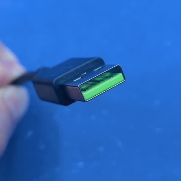 Svart USB-A til C-port ladekabel, erstatningsledning