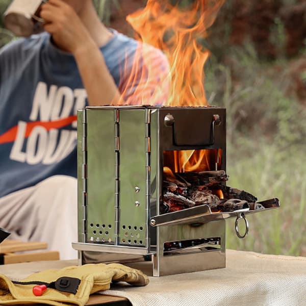 Mini Utomhus Vedspis Bärbar Camping Picknick Grill Fällbar Stålgrill