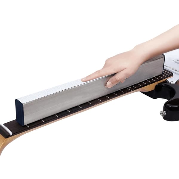 Gitarnivelleringsstang med sandpapir - Gitarens gripebrettnivelleringsstang