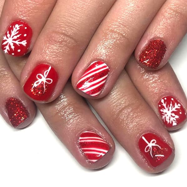 24-pack Lösnaglar Röda Glitter Snöflinga Juldesign Giftfria