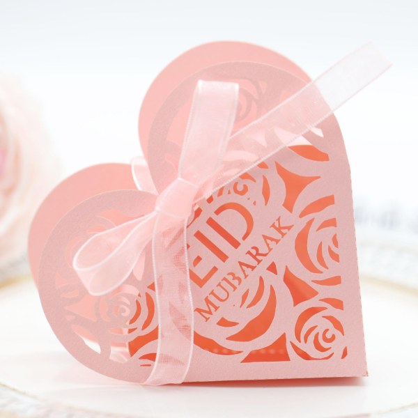 50 st Eid Mubarak presentgodiskartong Ramadan dekoration Rose Hollow Heart Choklad Biscuit Cookie Boxes Bröllopsfest Favors Supplies Black