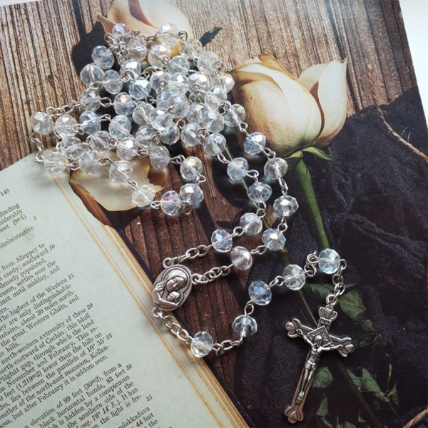 Religion Kristen Rosenkrans Halsband för kvinnor Vita kristallpärlor krucifix korshänge Religiös katolsk böngåva