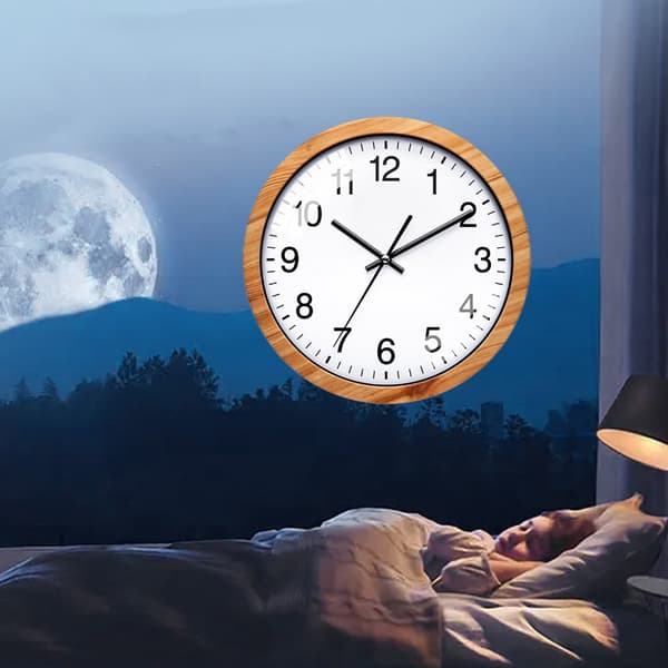 Minimalistisk 25 cm Träväggklocka för Vardagsrum eller Sovrum Kök