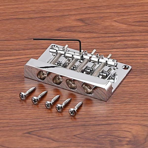 4-strengs Hardtail Basguitar Bro