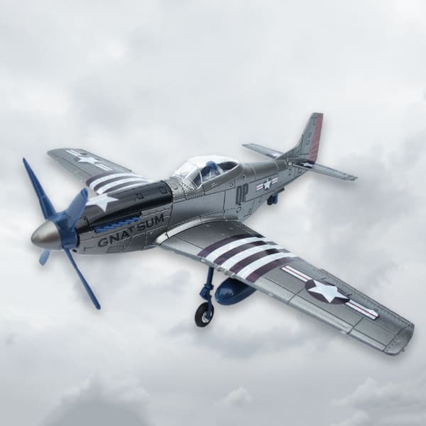 Realistisk jagerflymodell Miniatyr jagerfly for vindusutstilling