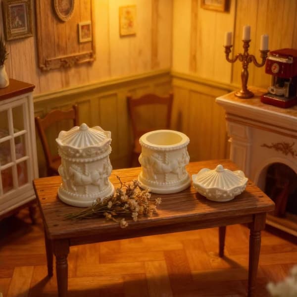 Miniature lågkasse i harpiks til bordudstilling og småting