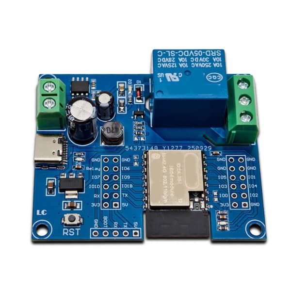 Ohjelmoitava relemoduuli C2- ja GPIO-laajennuksella
