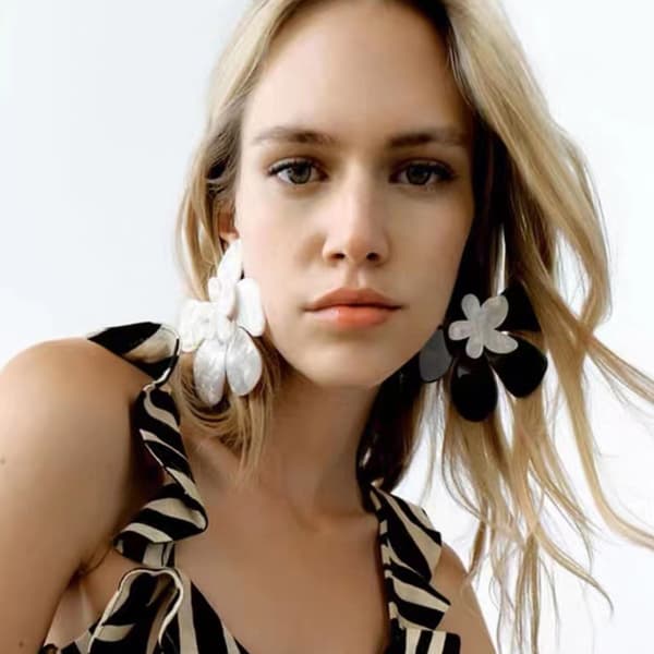 Mode Akryl Store Blomster Øreringe Blomster Stud Øreringe Elegant Smykker White