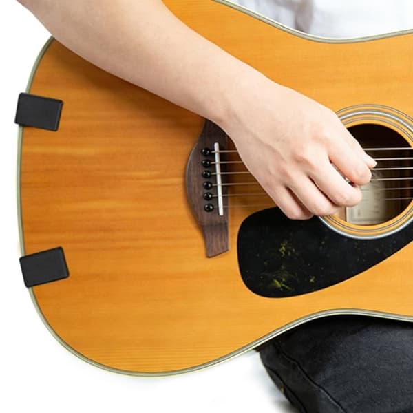 Moderne gitarstøttesystem egnet for hjemmestudio og liveopptredener