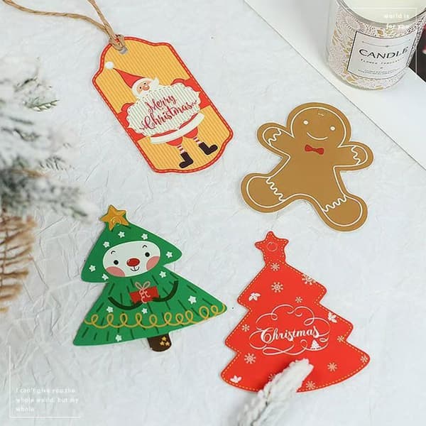 Julepapirpynt til juletræspynt med 8 matchende designs