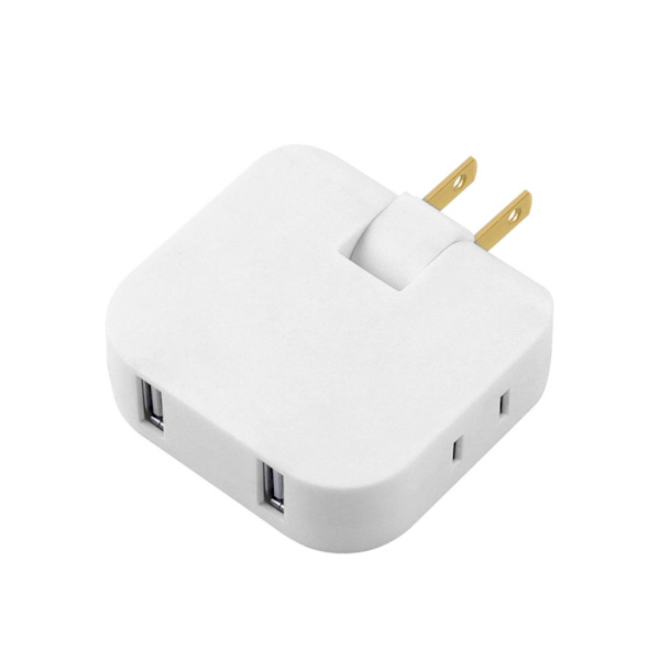 4 i 1 roterbar kontaktomformer Flatpinneplugg AC-uttak Forlenger Veggmerkeplugg med 2USB ladeadapter 180°roterende