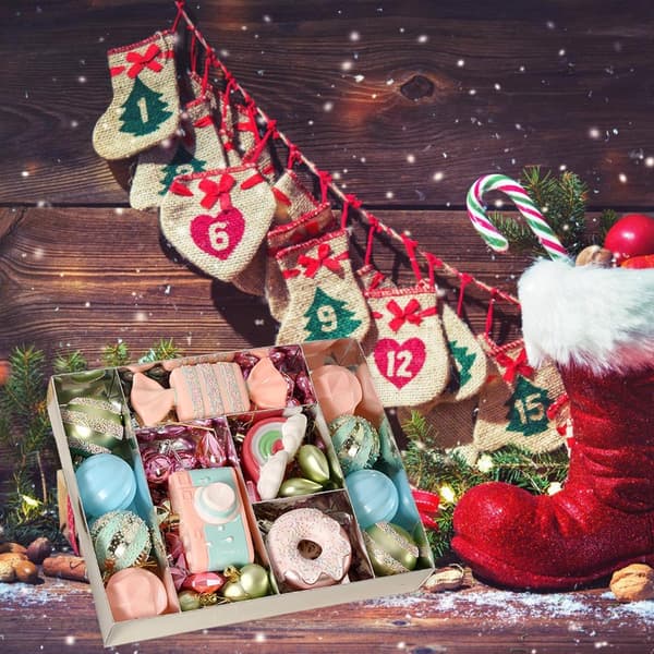 60 stk. farvede juletræsophæng julekuglepynt