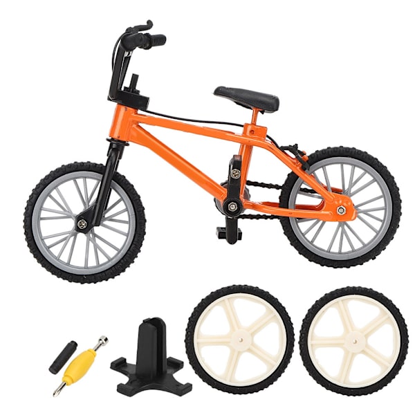 Mini-maastopyörämalli Racing Toys 1/10 Nukkekodin lisävaruste Käsityö Pyörä Pöytäkoriste Oranssi