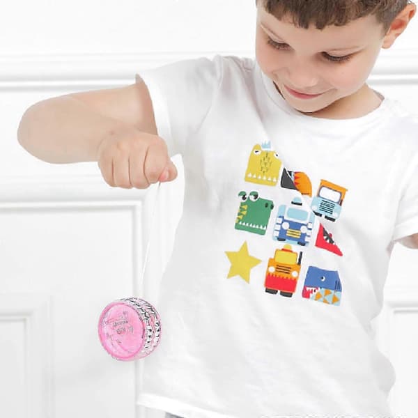 Blinkende LED YOYO-ball med strenger