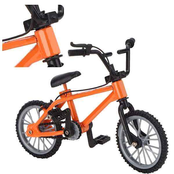 Mini-maastopyörämalli Racing Toys 1/10 Nukkekodin lisävaruste Käsityö Pyörä Pöytäkoriste Oranssi