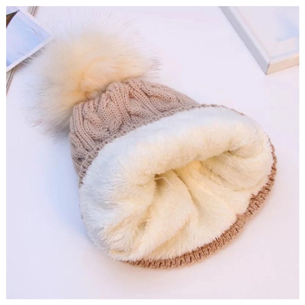 Höst och Vinter Stor Pälsboll Förtjockad Fleecefodrad Dubbellagers Ull Utomhus Håll Varm Stickad Mössa Dam Spotvaror Beige Average size