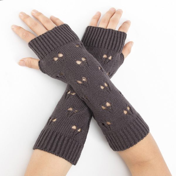 Stickade armvärmare för damer, mode handvärmare, vinterhandskar, virkade armar, ihåliga hjärtvantar, varma fingerlösa handskar Red One Size