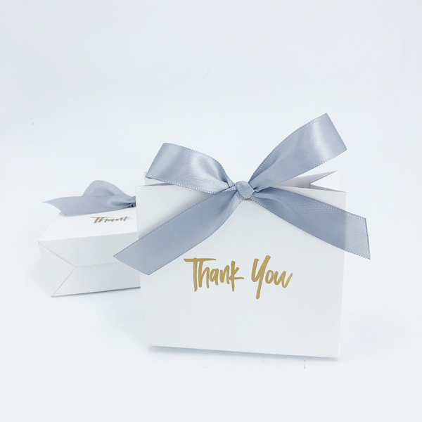 15 st Tack Party Favor Presentförpackning bröllop godisask Baby Shower Papperspresentpåse Födelsedag Jul Favor Presentaskar Förpackning White box-gray 10X11.5X4.5CM
