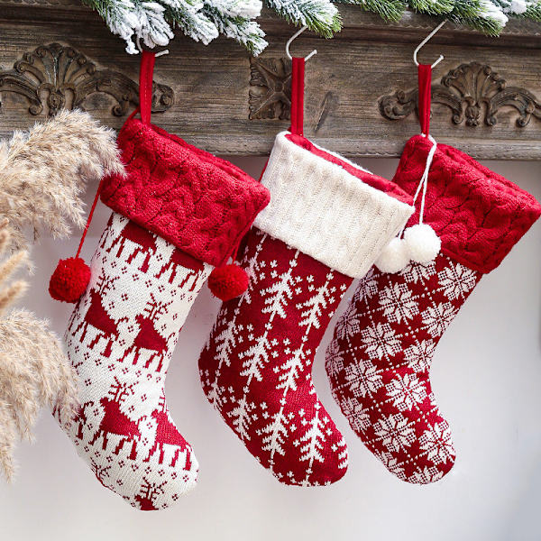 Uudet joulukoristeet Neulotut joulusukat Villalankasukat Punavalkoinen Hirvi Lahjakassi Lasten Lahjakassi Christmas knitted small tree socks