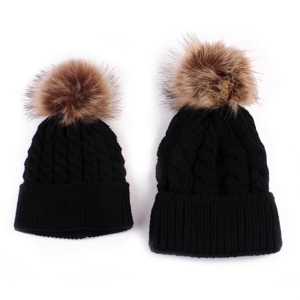 Kreativ Ny Efterår og Vinter Vild Pelskugle Varm Mor Baby Forældre-Barn Strikket Hue Khaki Adjustable