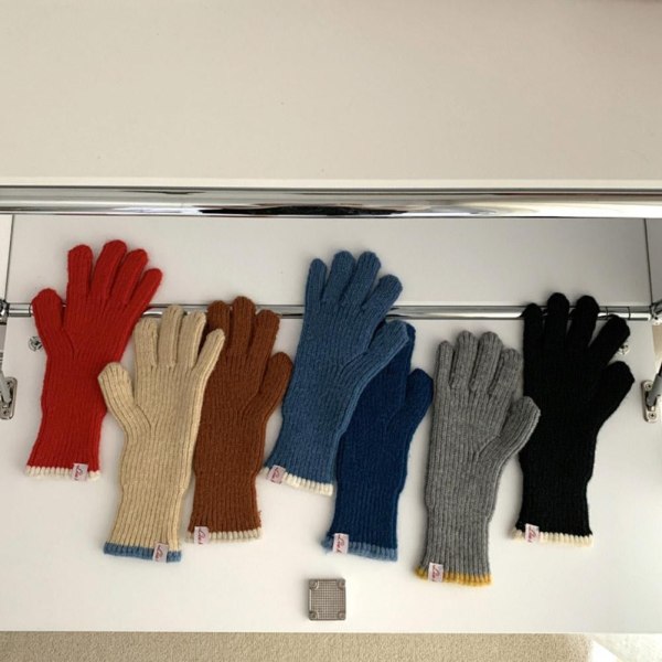 Enfärgade Stickade Yllehandskar Dam Vinter Skärm Student Ridning Delad Finger Tjocka Varma Handskar Par Julklapp C One Size