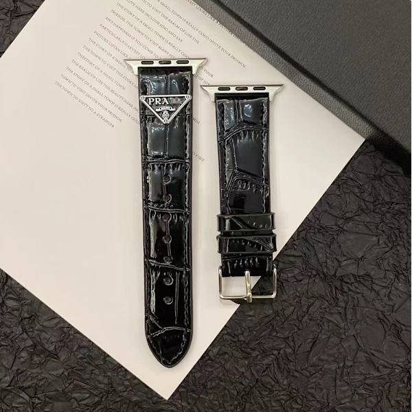 Klockarmband för Apple Watch iWatch 38/40/41 S1042MM P triangel logotyp glansig svart