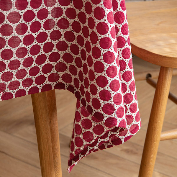 Bordsduk i europeisk stil med spetsbroderi, dammduk, rektangulär bordsduk, kaffebordsduk, bordsmatta Wine Red 140 * 140cm