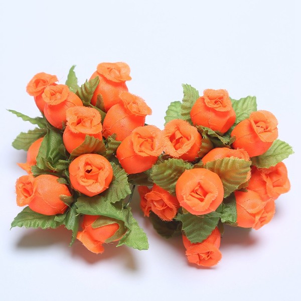 12 stk Mini Kunstig Blomst Silke Rose Blomsterbukett for Bryllupsfest Hjemmedekorasjon DIY Krans Scrapbook tilbehør Champagne